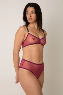 DORA LARSEN EILISH CLEAN TULLE HIGH WAIST KNICKER 6 DORA LARSEN EILISH CLEAN TULLE HIGH WAIST KNICKER -Varley Store DLMay202012510 5cd1ae18 9467 4e11 a505 fca8f06d3d71