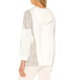 STELLA POPOVER -Varley Store ScreenShot2021 10 07at10.48.56AM