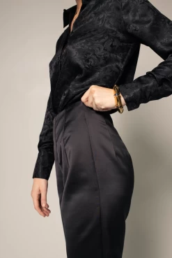 PLEATED SATIN PANTS -Varley Store ScreenShot2021 10 15at11.29.27AM