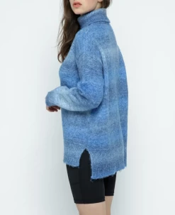 OMBRÉ TURTLENECK SWEATER 11 OMBRÉ TURTLENECK SWEATER -Varley Store ScreenShot2021 10 27at11.48.09PM