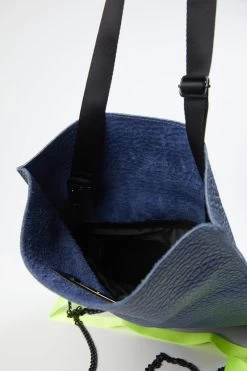 STANDARD BUFFALO PARCEL -Varley Store SilenceCoAccessoriesDec620207427