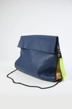 LARGE BUFFALO PARCEL