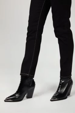 Varley Store -Varley Store SilenceCoEcommOct19202011736 2d0206e2 d8ce 4af7 bac1 e5d215f936bc