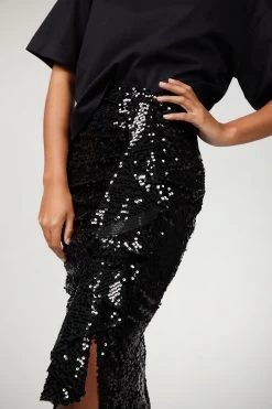 MOORE SKIRT -Varley Store SilenceCoEcommOct19202011906 cbf976ab feda 4ad5 bb11 10e5641d1a40