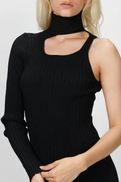 CLAIRE DRESS -Varley Store SilenceCoJune29 310