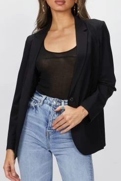 PERFECT BLAZER 8 PERFECT BLAZER -Varley Store SilenceCoJune29 435 2