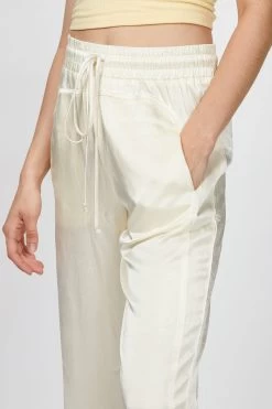 AVERY SATIN JOGGERS -Varley Store SilenceCoJune29 452