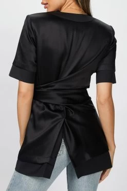 INSIDE-OUT WRAP BLAZER 9 INSIDE-OUT WRAP BLAZER -Varley Store SilenceCoJune29 611