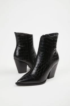 THE KOOPLES BLACK LEATHER BOOTS -Varley Store SilenceCoStudioEcommDec1520200957