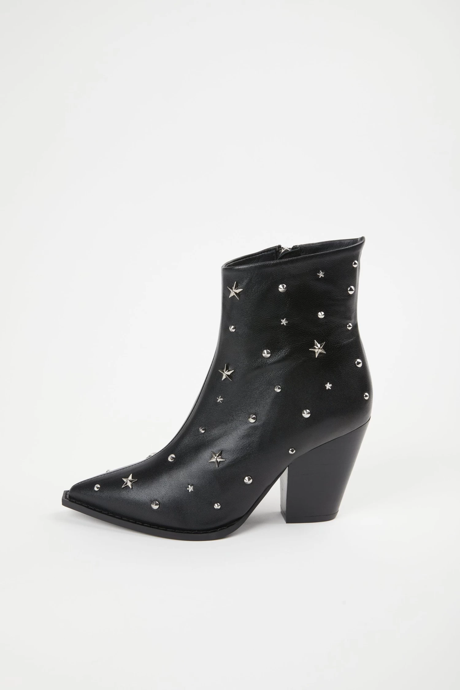 THE KOOPLES STAR STUDDED LEATHER BOOTS 7 THE KOOPLES STAR STUDDED LEATHER BOOTS - Image 7