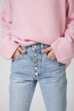 DANIELLE CRYSTAL -Varley Store SilenceCoStudioOnModelDec320206875 7cf2f1a5 3723 49cf ba15 1c5927fbb41c