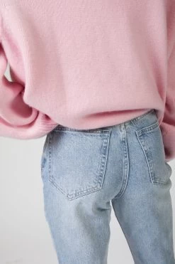 DANIELLE CRYSTAL -Varley Store SilenceCoStudioOnModelDec320206882 9865fb59 04b3 4479 a4bf a44d15163e29