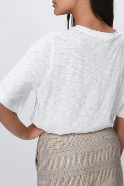 Stine Goya LEONIE T-SHIRT -Varley Store SilenceCoStudioonModelCheyenneDec320201698