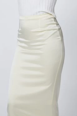 BUTTER SKIRT -Varley Store SilenceCoStudioonModelCheyenneDec320202077