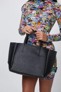 HALF TOTE -Varley Store SilenceCoStudioonModelCheyenneDec320202139