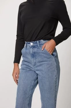 MOM JEAN -Varley Store SilenceCoStudioonModelCheyenneDec320202248