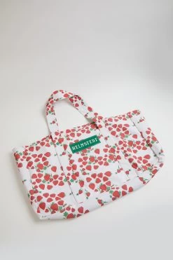 BERRYFIELD TOTEBAG 7 BERRYFIELD TOTEBAG -Varley Store TheSilenceCoAccessoriesApril2320210411