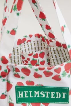 BERRYFIELD TOTEBAG 9 BERRYFIELD TOTEBAG -Varley Store TheSilenceCoAccessoriesApril2320210425