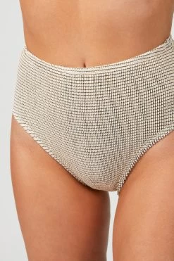 THE PALMER BRIEF -Varley Store TheSilenceCoCatherineOnModelMarch2020219061