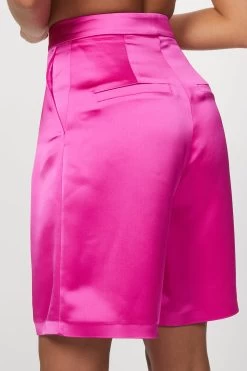 LYALL SHORTS -Varley Store TheSilenceCoCheyenneOnModelMarch2020210731