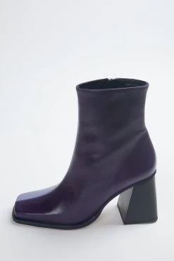 ALOHAS SOUTH COLORBLOCK PATENT-LEATHER ANKLE BOOTS -Varley Store TheSilenceCoInvisMannequinFeb2520220990
