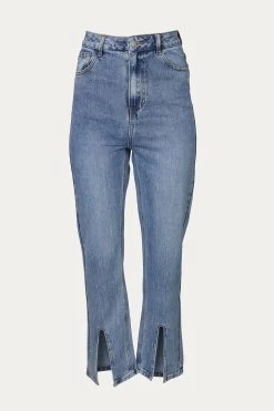 HIGH-RISE SPLIT HEM JEANS