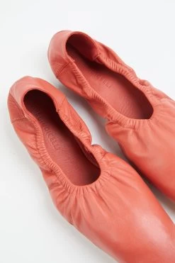 TRAVEL BALLERINA -Varley Store TheSilenceCoInvisibleManMarch26202110939