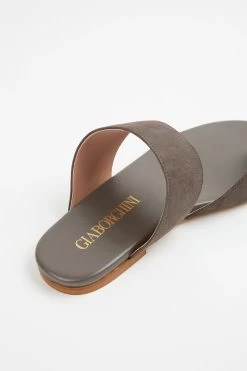 Gia Borghini ZEFIRO FLAT SUEDE SANDALS -Varley Store TheSilenceCoInvisibleMannequinMarch30202112975