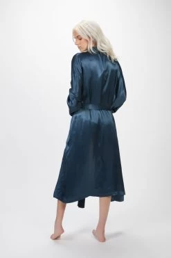 ATHENS ROBE -Varley Store TheSilenceCoMarissaDec2020201543