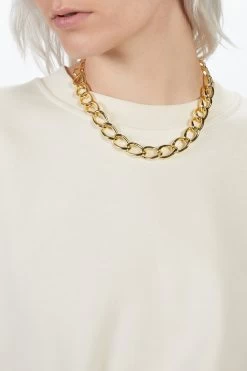 ROYAL CHAIN NECKLACE 7 ROYAL CHAIN NECKLACE -Varley Store TheSilenceCoMarissaDec2020201755
