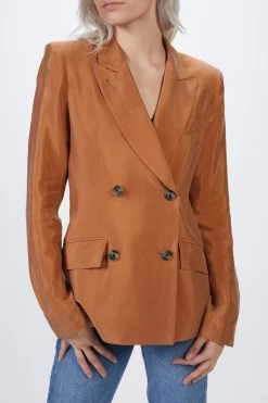 DB TUCK IN BLAZER -Varley Store TheSilenceCoMarissaDec2020202055