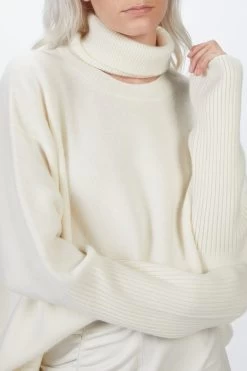 CASHMERE TURTLENECK JUMPER -Varley Store TheSilenceCoMarissaDec2020202543
