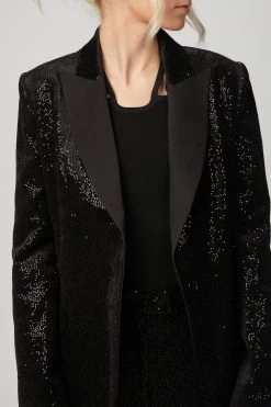 CLAUDINA JACKET -Varley Store TheSilenceCoModelEcommOct1920201108