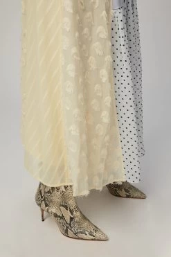 Stine Goya MARIBELLE SKIRT -Varley Store TheSilenceCoModelEcommOct1920202159