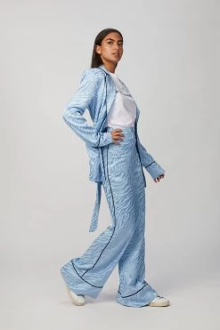 POPPINS PANTS -Varley Store TheSilenceCoModelEcommOct1920202441