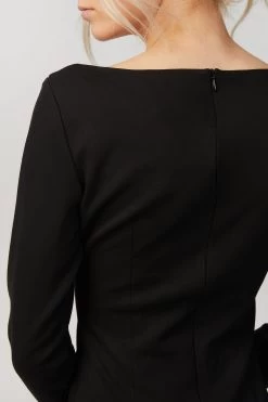 BLAIR DRESS -Varley Store TheSilenceCoModelEcommOct2020203430a