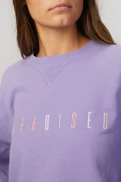 PARADISED CREW -Varley Store TheSilenceCoModelEcommOct2020204659