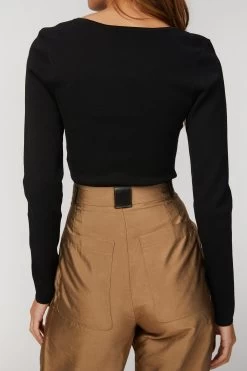 Stine Goya CHET MOCHA PANTS 8 Stine Goya CHET MOCHA PANTS -Varley Store TheSilenceCoModelEcommOct2020205476