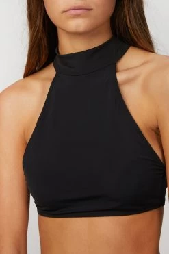 OLYMPIC TOP -Varley Store TheSilenceCoModelEcommOct2020205734