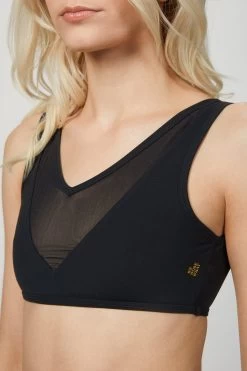 MESH BRA 8 MESH BRA -Varley Store TheSilenceCoOnModel2Jan2620210235