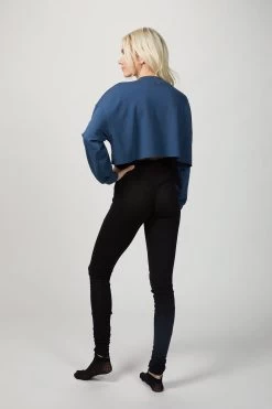 HARO ORGANIC COTTON LEGGINGS -Varley Store TheSilenceCoOnModel2Jan2620210644 7ffc3acd 46b0 4a85 9313 0ca7ec332866