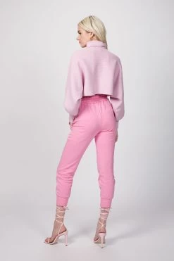 LYNLEY -Varley Store TheSilenceCoOnModel2Jan2620210836