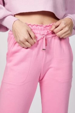 LYNLEY -Varley Store TheSilenceCoOnModel2Jan2620210845