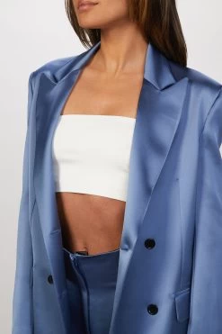 BONNIE SATIN JACKET -Varley Store TheSilenceCoOnModelFeb1920217593