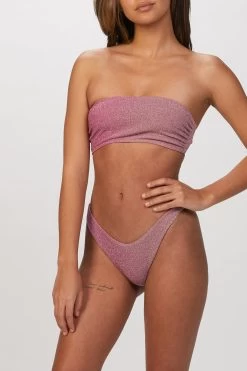 ISLAND BOTTOM -Varley Store TheSilenceCoOnModelFeb1920217920 94e44f6b 05a9 41c1 b0ce 48ead2a22d74