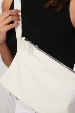 BRYCE -Varley Store TheSilenceCoOnModelFeb1920218119