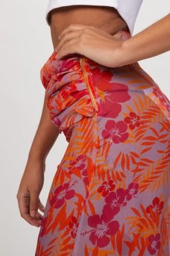 TROPICAL GEORGETTE SKIRT -Varley Store TheSilenceCoOnModelFeb1920218245