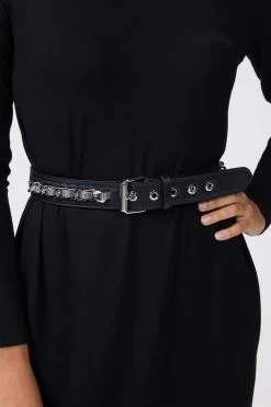THE KOOPLES LEATHER BELT WITH CHAIN 11 THE KOOPLES LEATHER BELT WITH CHAIN -Varley Store TheSilenceCoOnModelJan2620210244