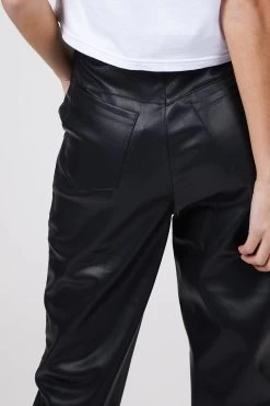 KATIE PANTS -Varley Store TheSilenceCoOnModelJan2620210876