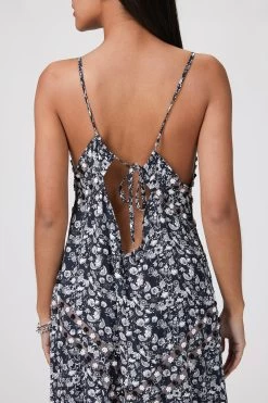 LONG FLORAL DRESS -Varley Store TheSilenceCoOnModelJan2620210947